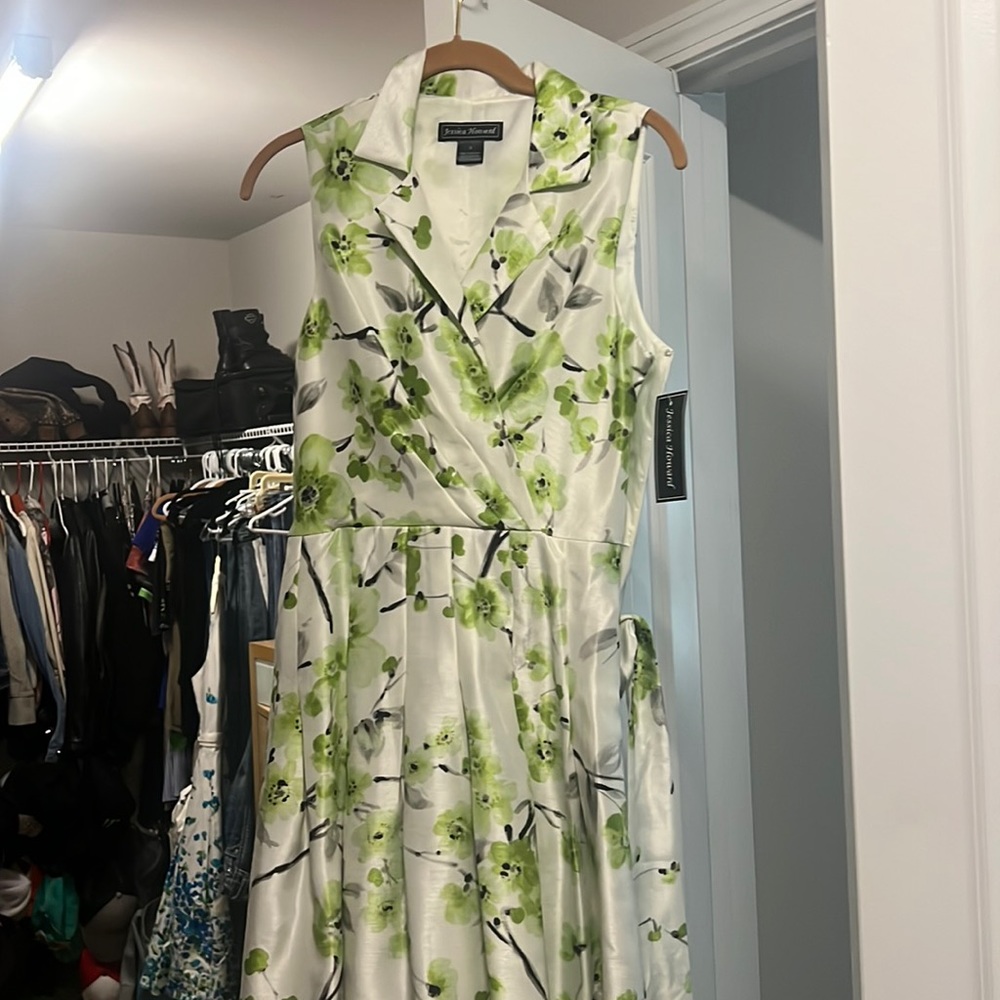 Brand new Jessica Howard dress size 6